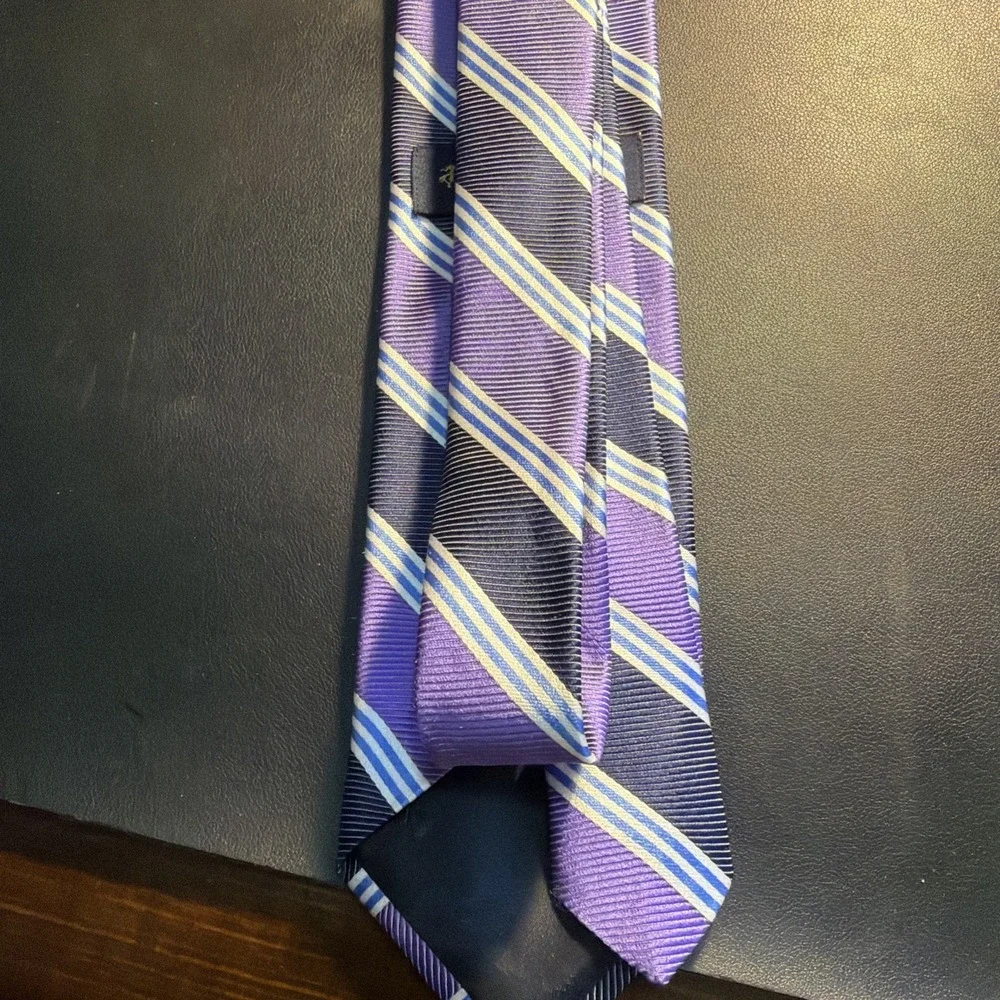 Brooks Brothers Makers And Merchants Purple A D Navy Striped Silk Tie!